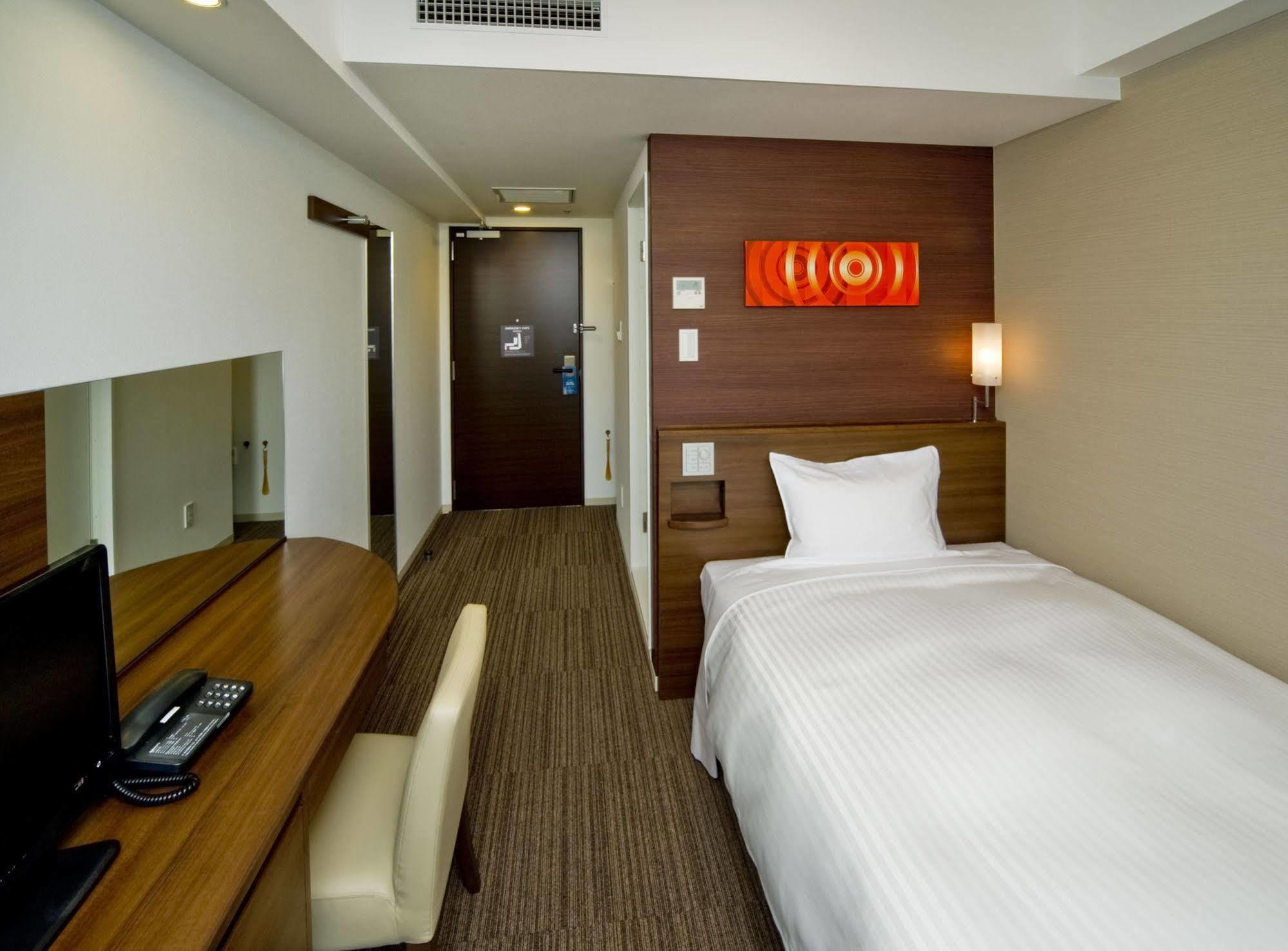 Sotetsu Fresa Inn Yokohama Totsuka מראה חיצוני תמונה